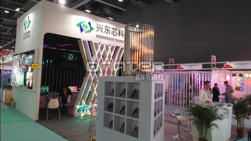 灯箱制作验收规范：确保视觉呈现与安全并重**